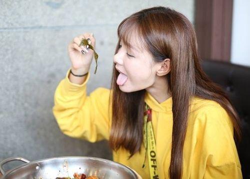 小鹿姐姐吃瓜,小鹿姐姐的瓜田奇遇记 第3张 小鹿姐姐吃瓜,小鹿姐姐的瓜田奇遇记 第3张